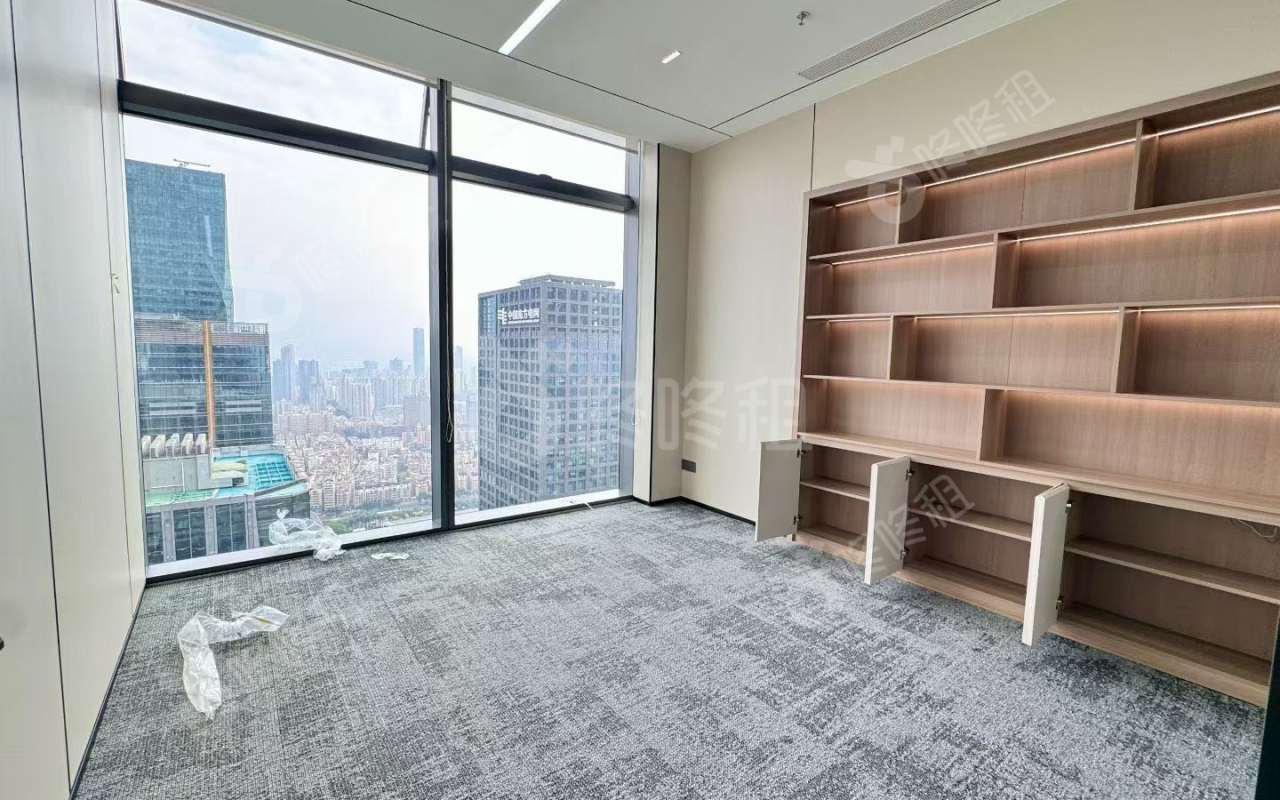皇庭中心_486平_精装_办公室隔间