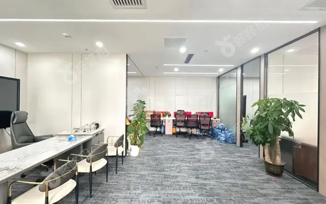 皇庭中心_349m²_精装_办公室房源出租