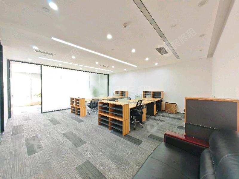 京基滨河时代_248平_精装_办公室开间