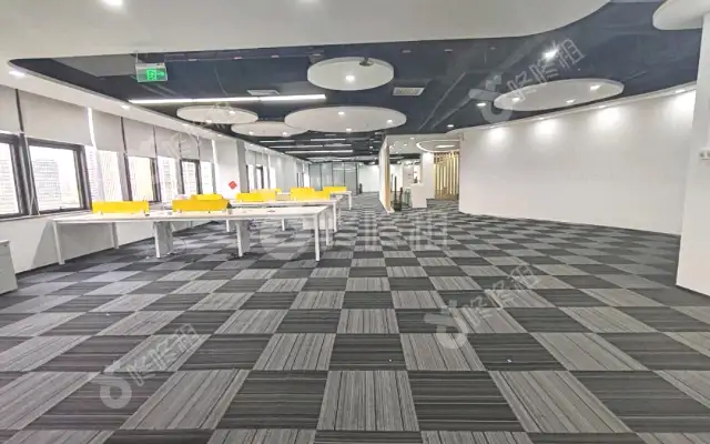 国人通信大厦_1039m²_精装_办公室房源出租