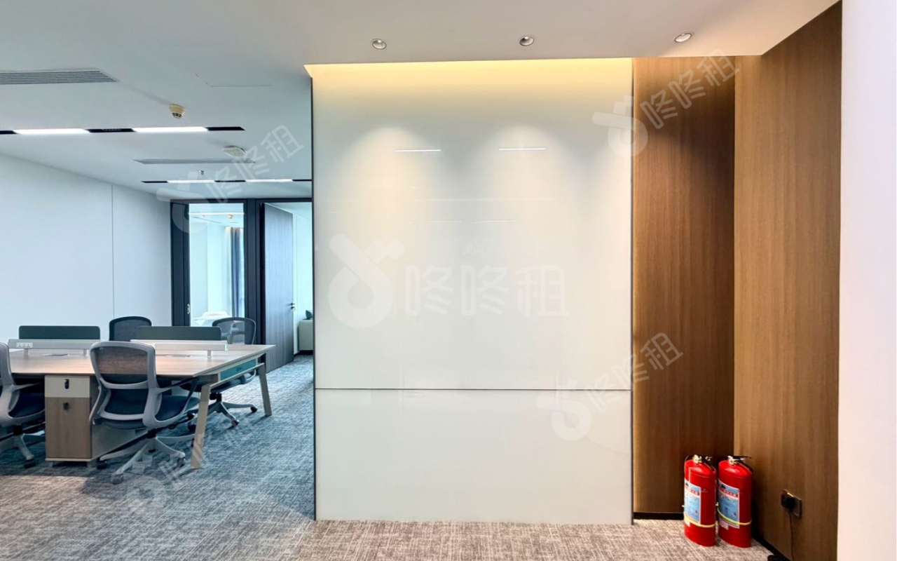 方大大厦_108平_豪装_前台