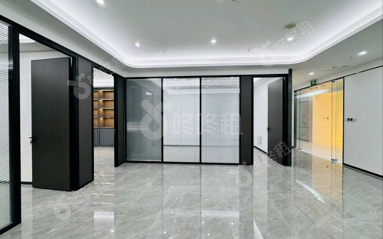 方大城_198平_精装_办公室开间