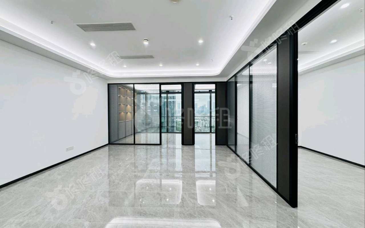 方大城_198平_精装_办公室开间