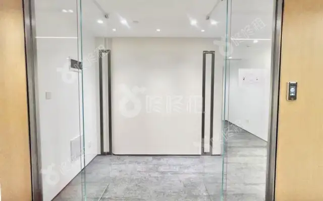 岭南大厦_88平_精装_办公室房源出租