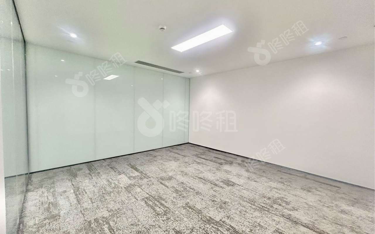 岭南大厦_225平_精装_办公室隔间