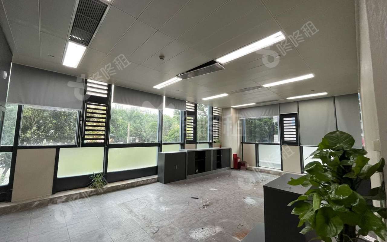 岭南大厦_1182平_豪装_办公室隔间