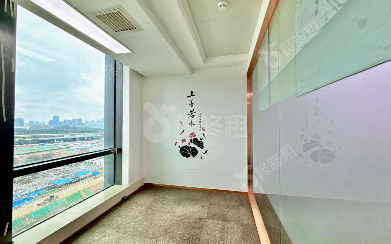 波顿大厦_207平_精装_办公室隔间