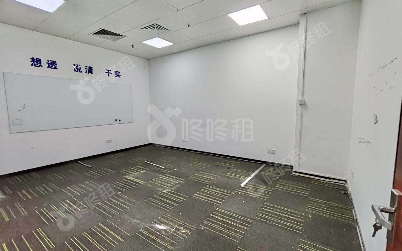 国人通信大厦_463平_精装_办公室隔间
