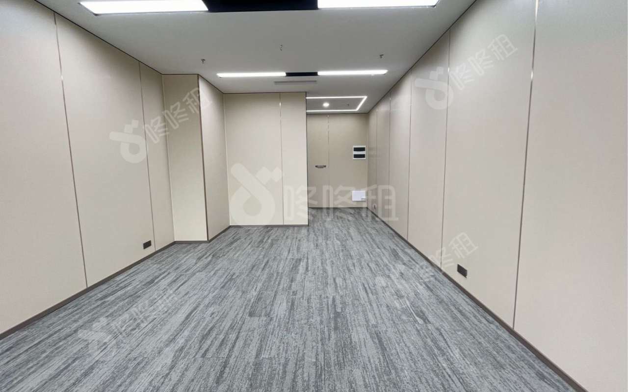 智慧广场_200平_豪装_办公室开间