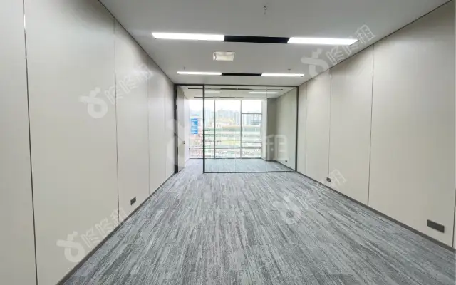 智慧广场_200平_豪装_办公室房源出租