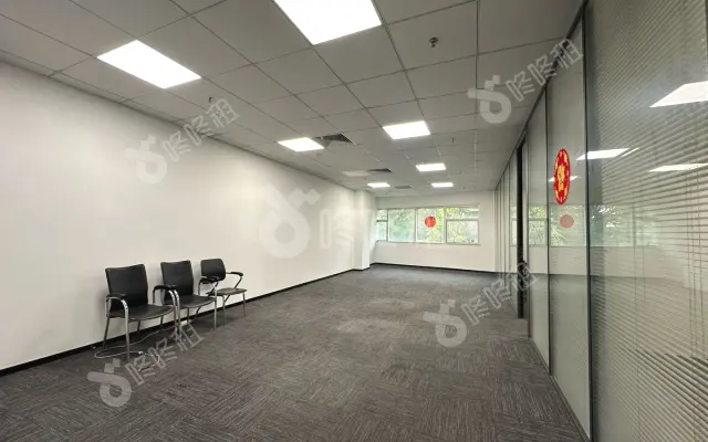 超力通大厦(凤凰城大厦)_185m²_精装_办公室房源出租