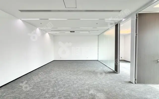 绿景美景广场_212平_豪装_办公室房源出租