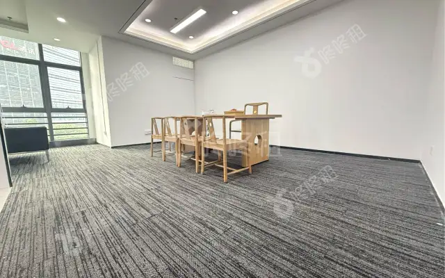 TCL国际E城_417平_精装_办公室房源出租