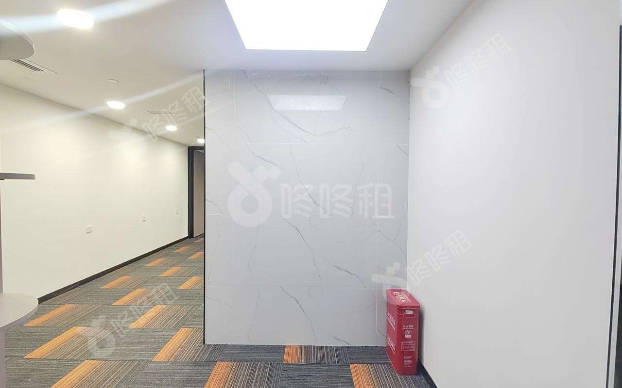 江苏大厦_108平_精装_前台