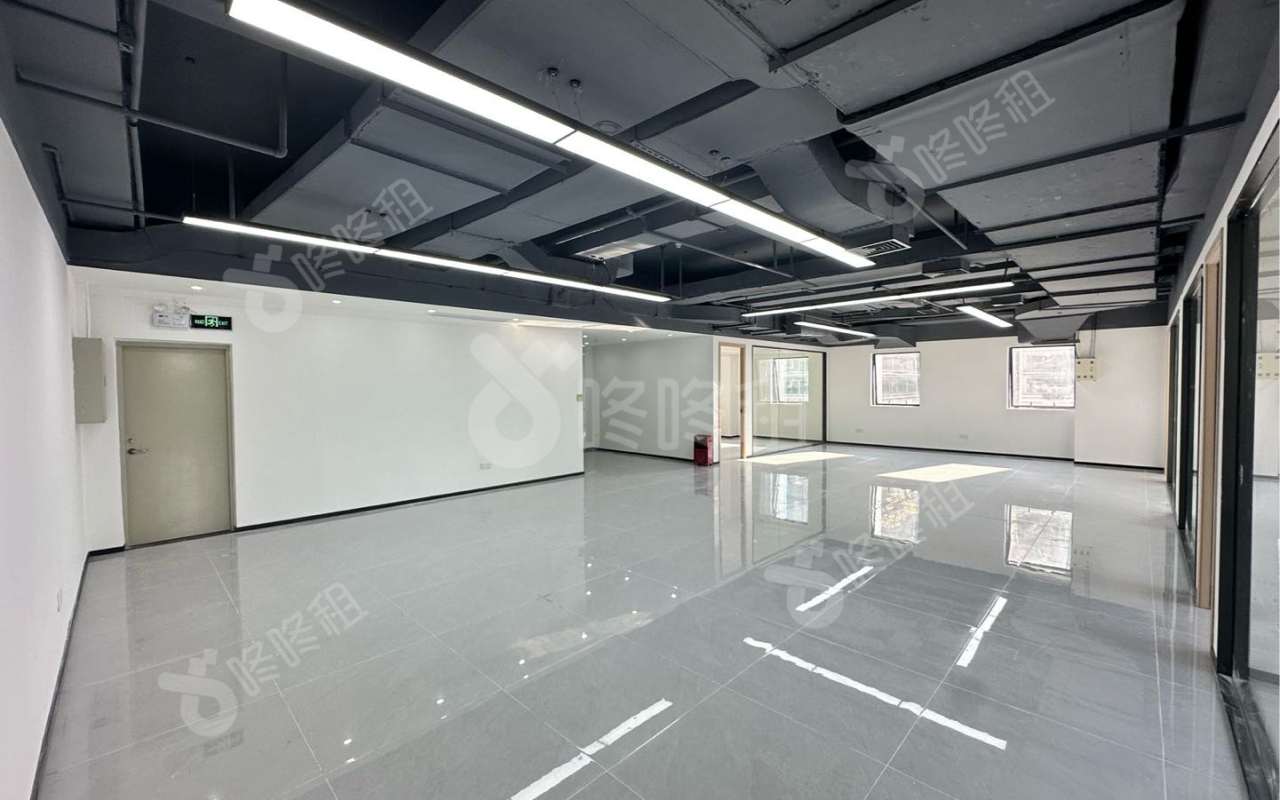 德赛科技大厦_268平_精装_办公室开间