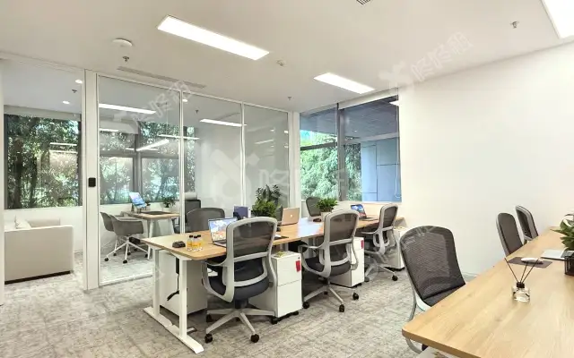 金融基地_150m²_豪装_办公室房源出租