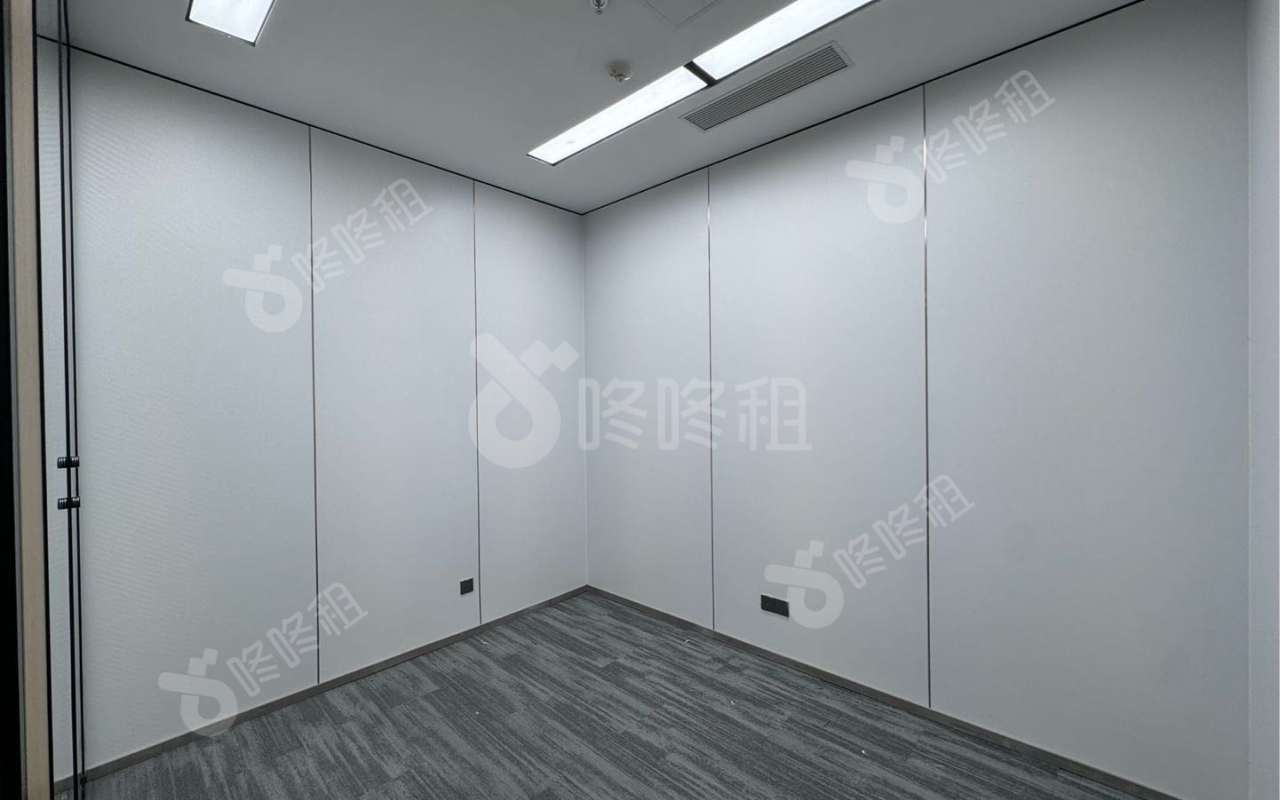 勤诚达大厦_202平_精装_办公室隔间