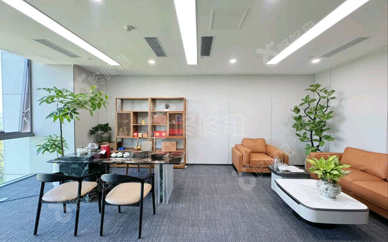 中检大厦_362平_精装_办公室隔间