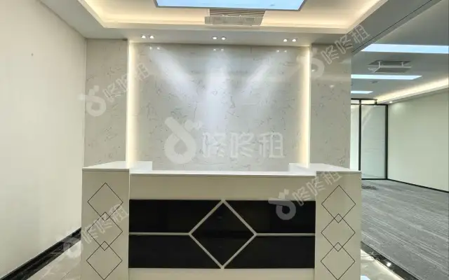 易尚中心_176平_豪装_办公室房源出租