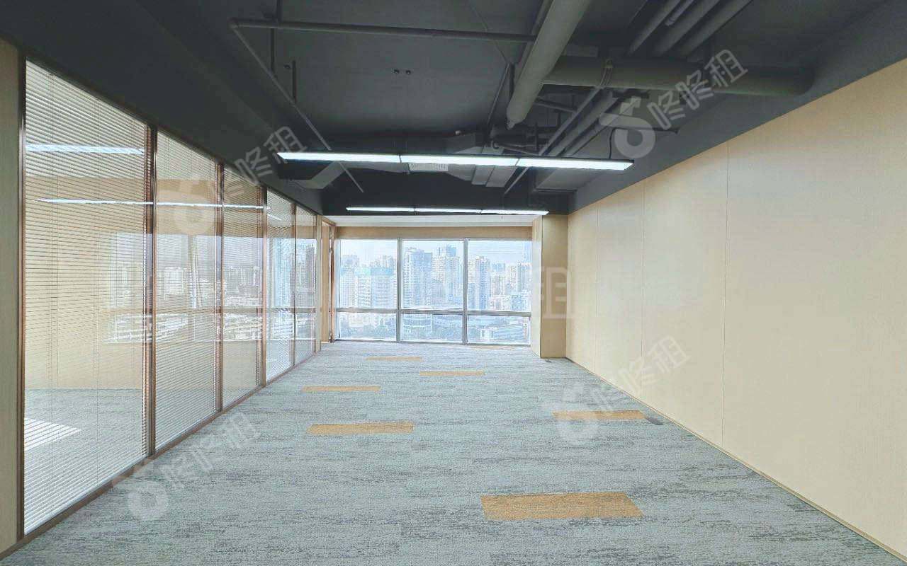 中信大厦_227平_精装_办公室开间