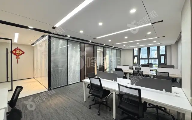 丽雅查尔顿广场_230m²_精装_办公室房源出租