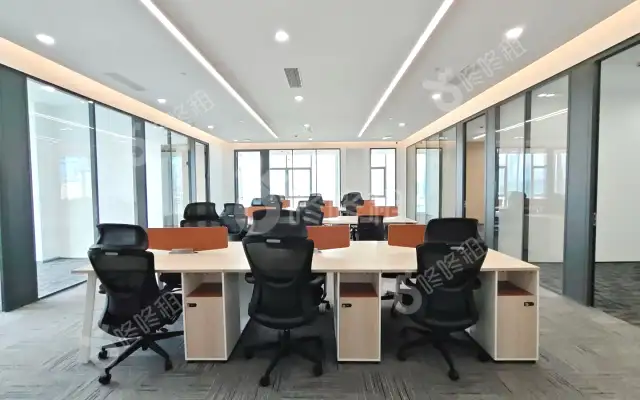 英龙商务中心_360m²_精装_办公室房源出租