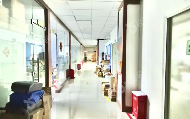 利金城科技工业园_1160平_精装_办公室房源出租