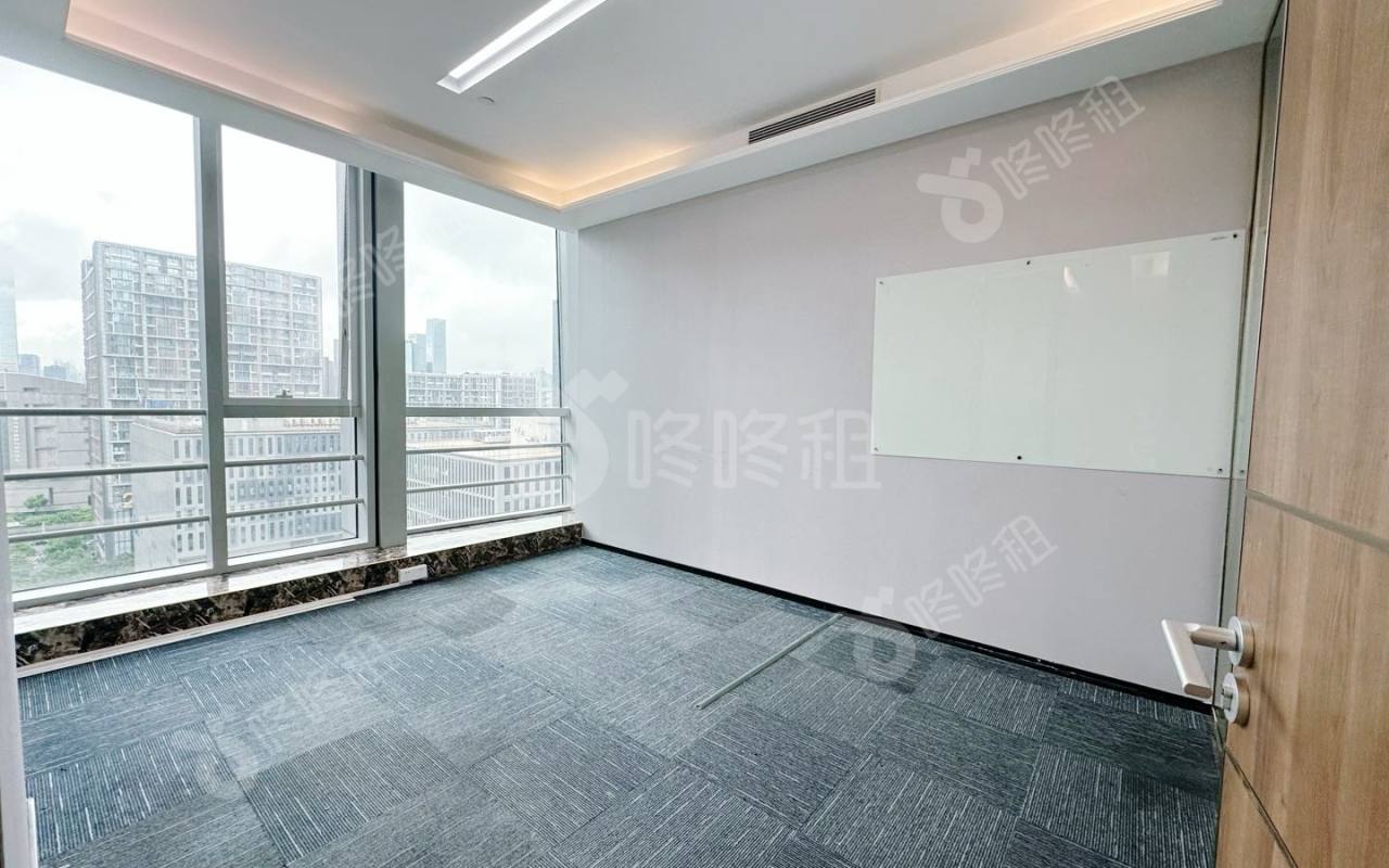 赛西科技大厦_90平_精装_办公室隔间
