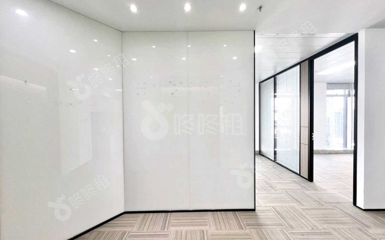 物资置地大厦_329平_精装_前台