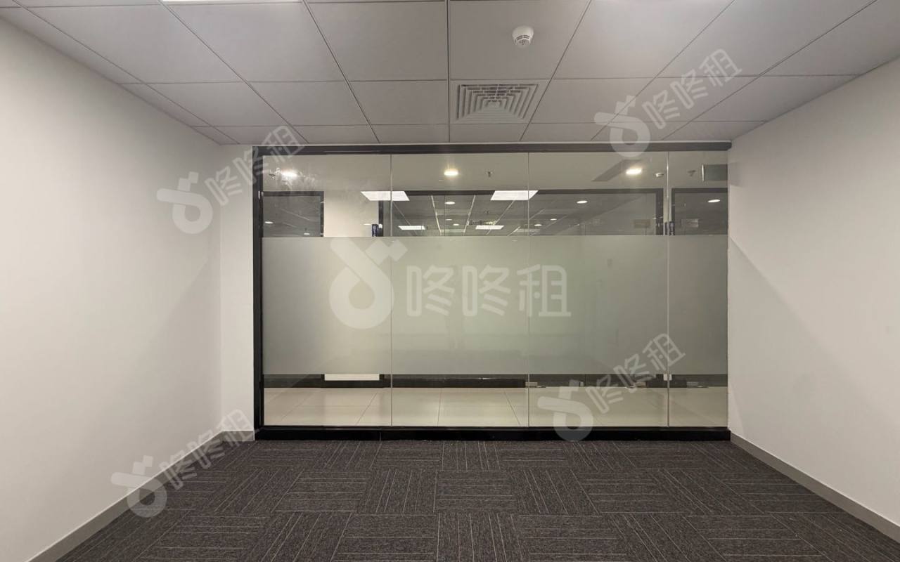 兰光科技大厦_23平_精装_办公室开间