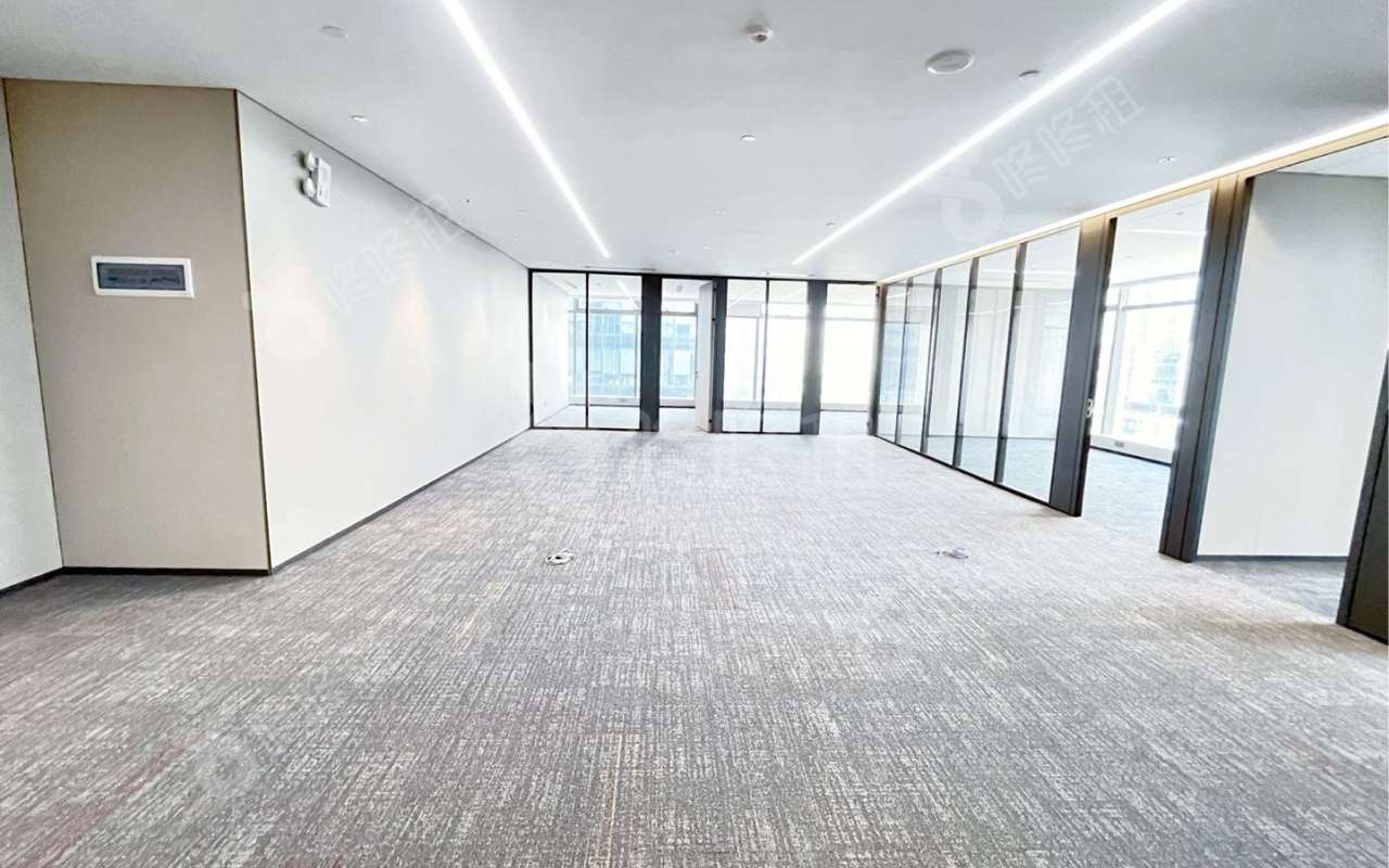 豪威科技大厦_470平_精装_办公室开间