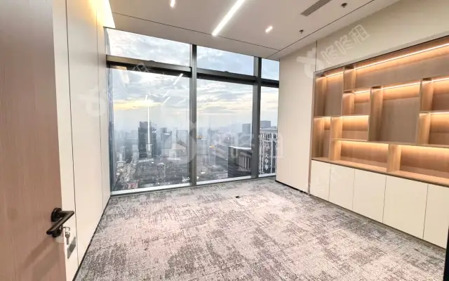 皇庭中心_491平_精装_办公室房源出租