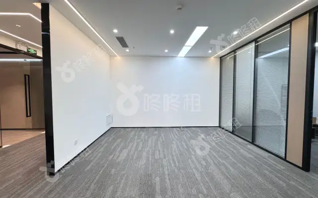 皇庭中心_209平_精装_办公室房源出租