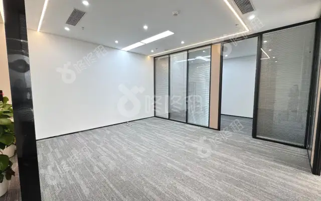 皇庭中心_209平米_精装_办公室房源出租