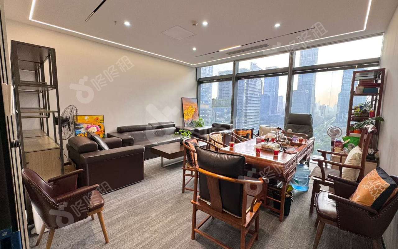 皇庭中心_209平_精装_办公室开间