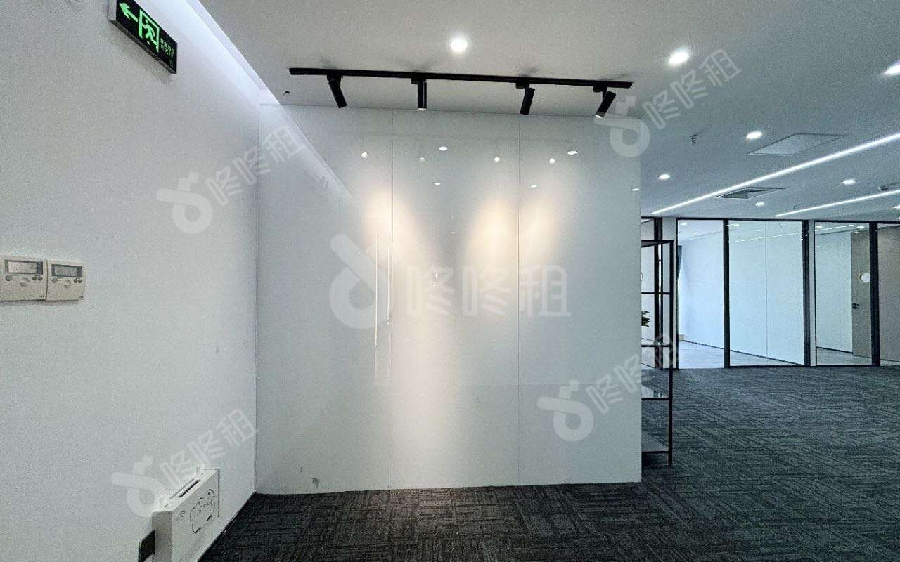 天利中央广场_264平_精装_前台