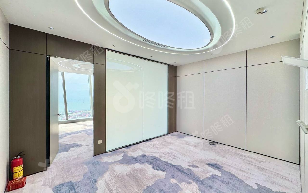 世茂前海中心（前海世茂大厦）_100平_精装_办公室开间