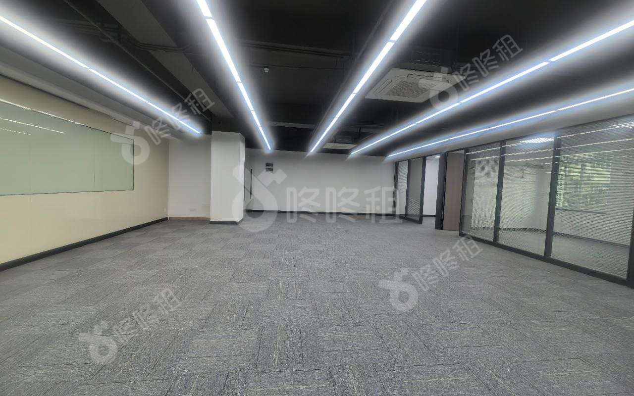 高新技术产业园(虚拟大学园)_358平_精装_办公室开间