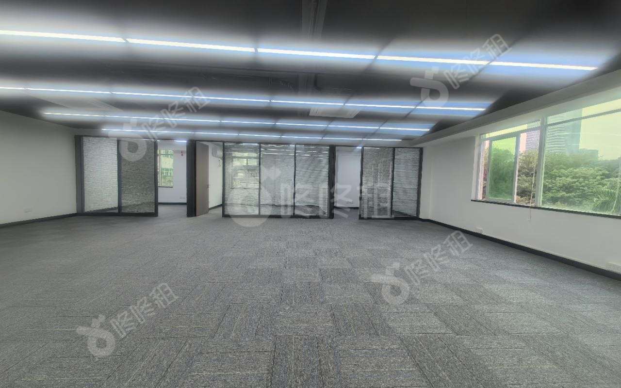 高新技术产业园(虚拟大学园)_358平_精装_办公室开间