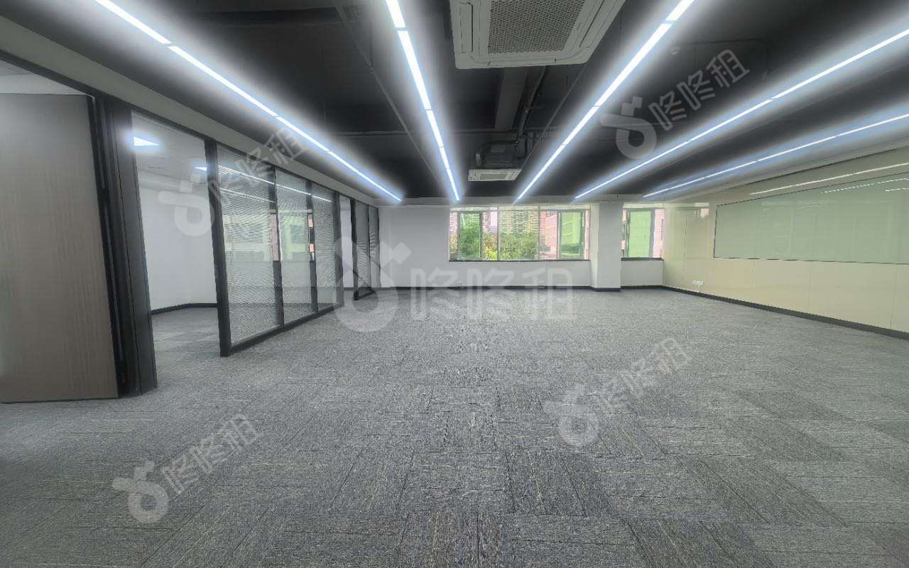 高新技术产业园(虚拟大学园)_358平_精装_办公室开间