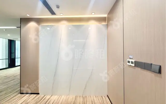前海君豪中心(招商前海国际中心)_200平_豪装_办公室房源出租