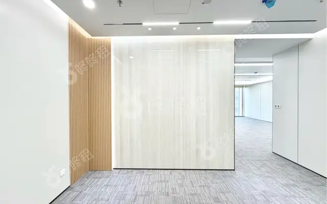 前海鸿荣源中心_206平_豪装_办公室房源出租