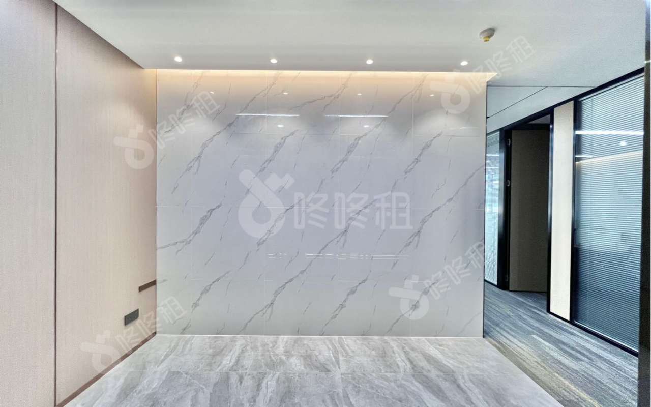 南太科技中心_159平_精装_前台