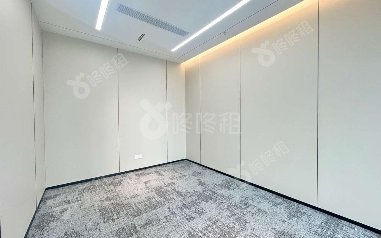 远望谷大厦_356平_精装_办公室隔间