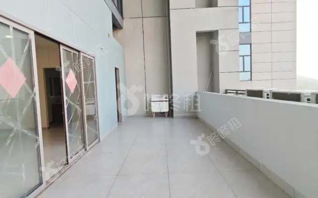 鸿鹏中心_1123平_办公室房源出租