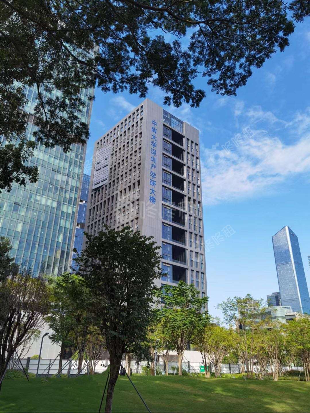 中南大学深圳产学研大楼_200平_定制装修_其他