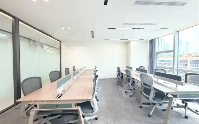 方大大厦_108平_豪装_办公室房源出租