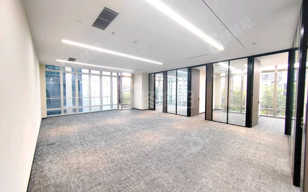 讯美科技广场_193平_精装_办公室开间