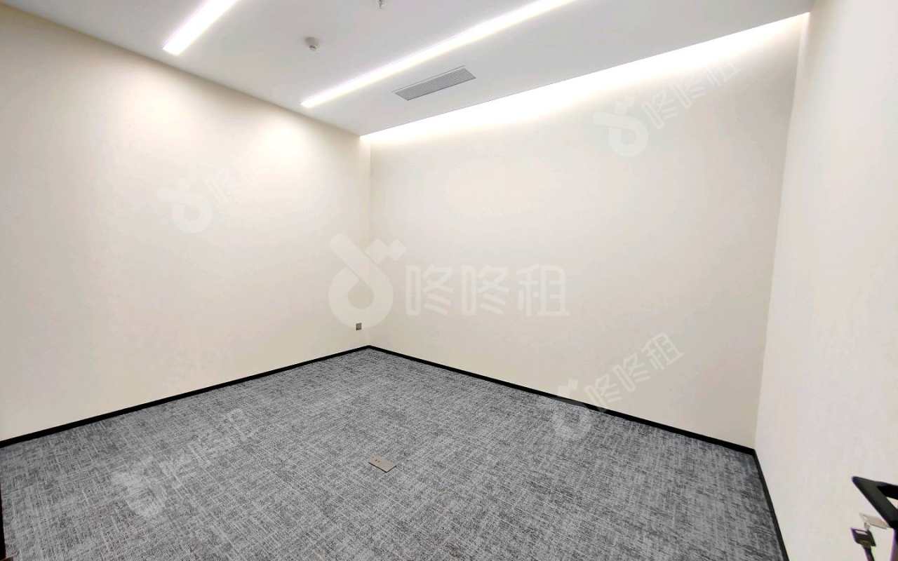 讯美科技广场_193平_精装_办公室隔间