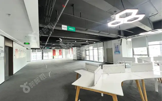 奋成智谷大厦_1800平_精装_办公室房源出租